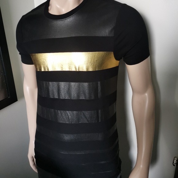 🇺🇲Guess Gold Striped Graphic Tee XS Black - Picture 2 of 6